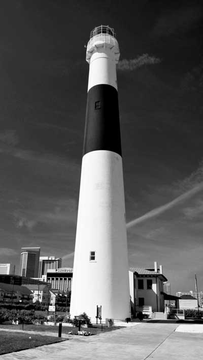 Absecon Lighthouse Atlantic City NJ halftone